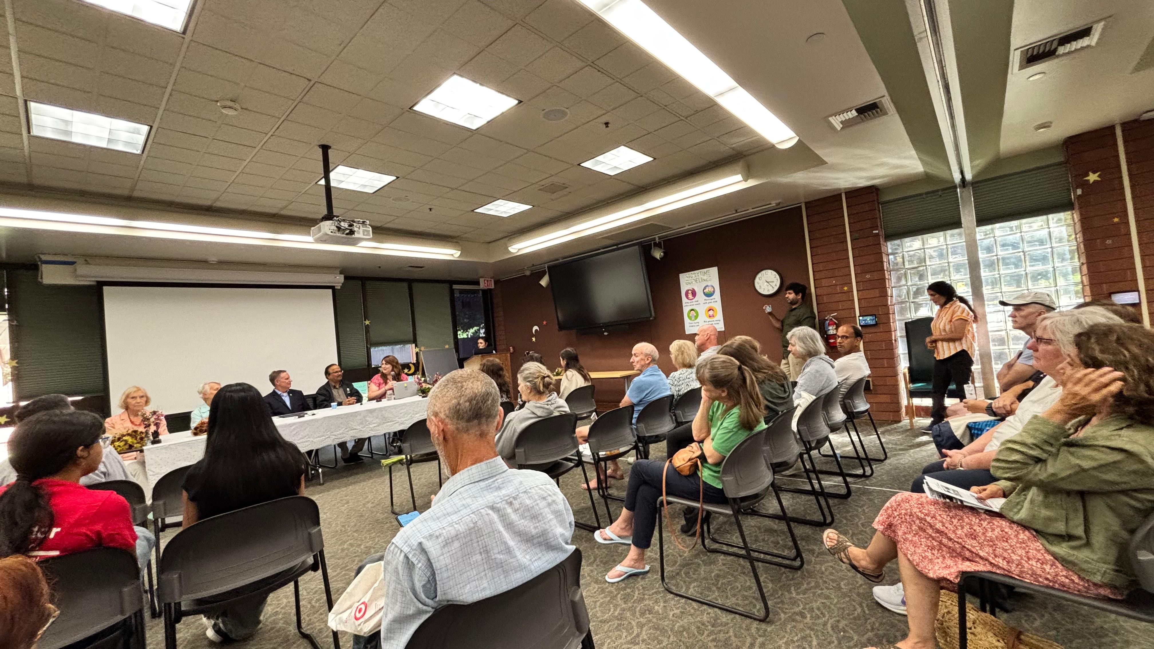 Full audience at the Heritage Day event